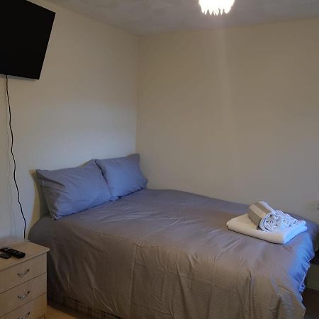 Blackberry Rooms Self-Catering 사우샘프턴 외부 사진