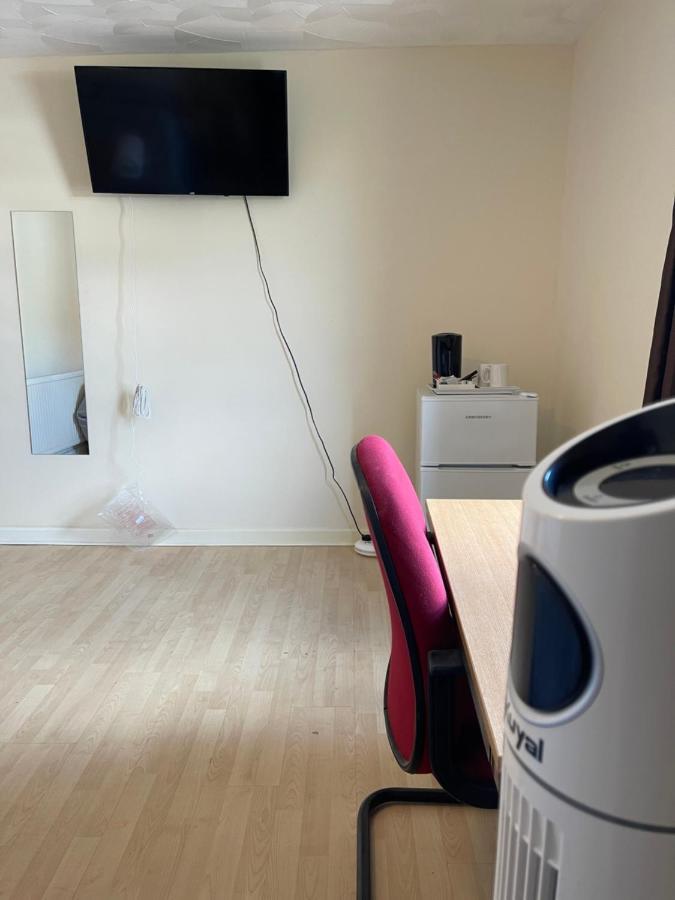 Blackberry Rooms Self-Catering 사우샘프턴 외부 사진